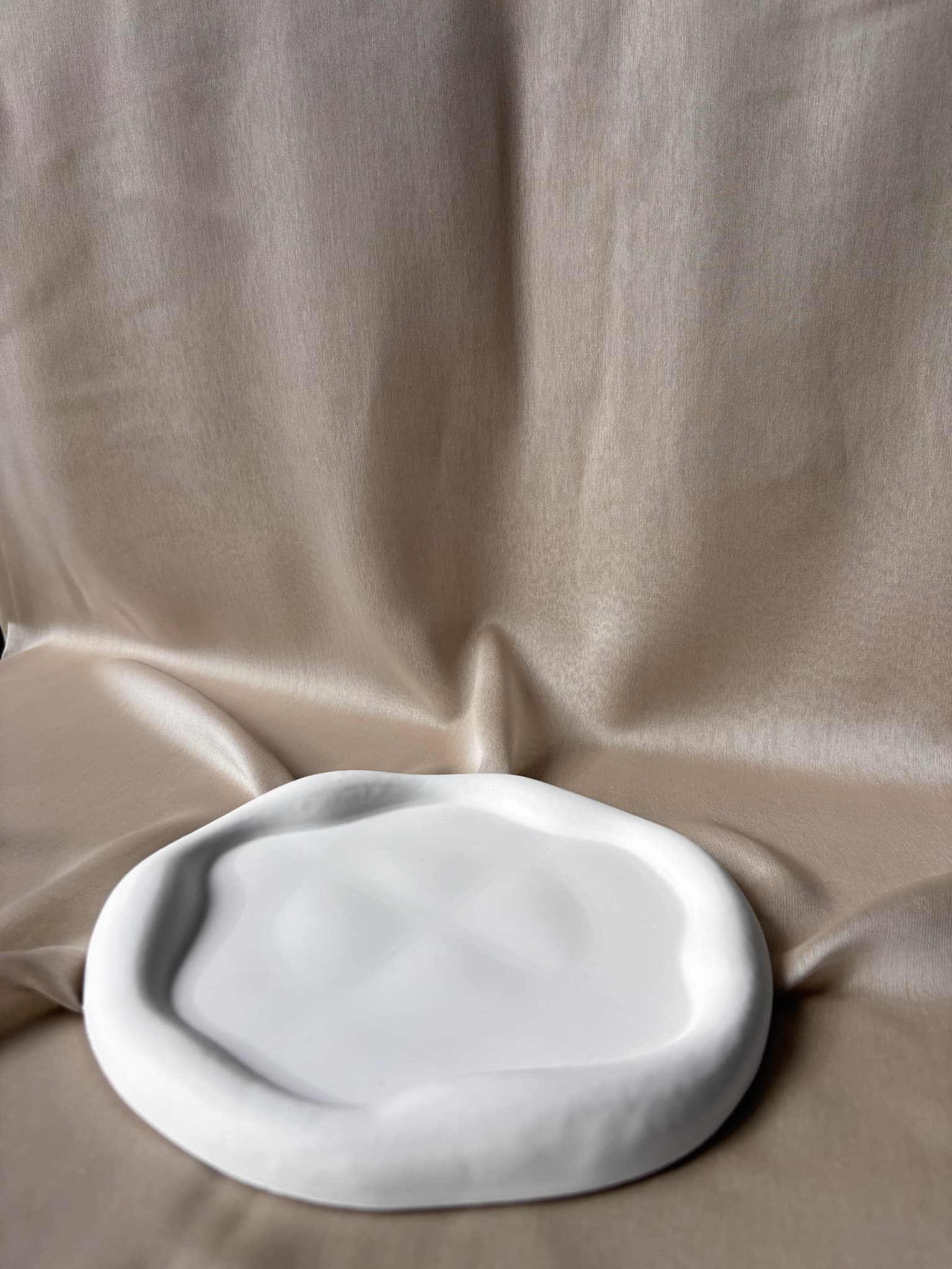 Bulut Desenli Yuvarlak Tabak